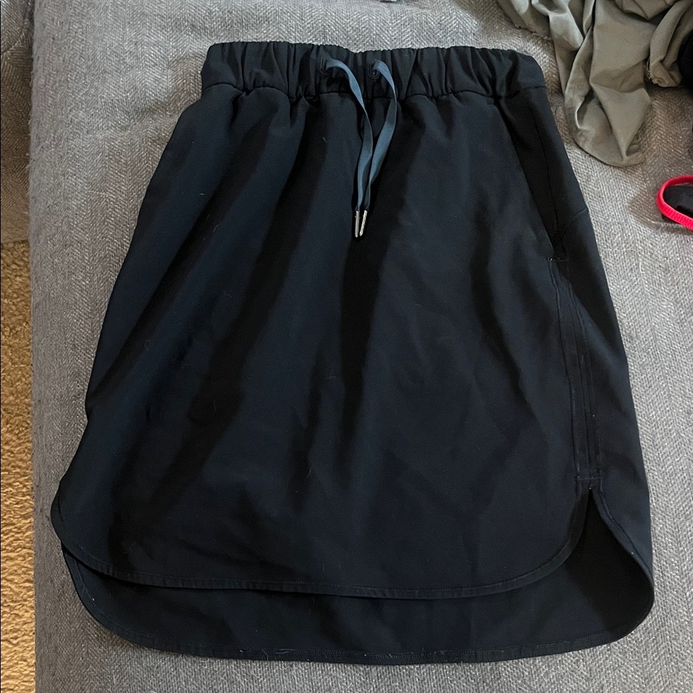 Lululemon Athletica Black Skirt with Drawstring
